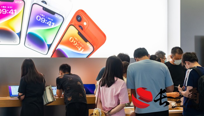 媒体管家： 苹果市值一夜大涨1.5万亿元，反超英伟达重夺全球第二