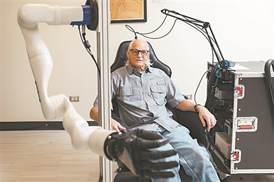 媒体管家： 仿生肢体让患者获得真实感知能力