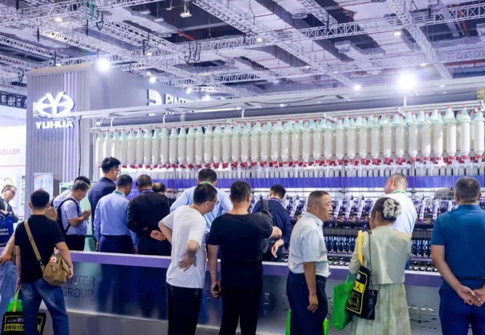 媒体管家: 超9万人次专业观众共聚2024中国国际纺织机械展(图3) 媒体管家: 超9万人次专业观众共聚2024中国国际纺织机械展(图3)