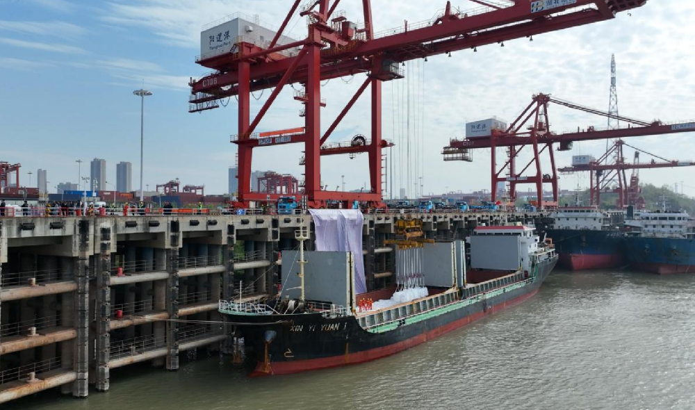 媒体管家： 印尼直航航线开通 武汉阳逻港构建“一船到底”运输新模式(图1)