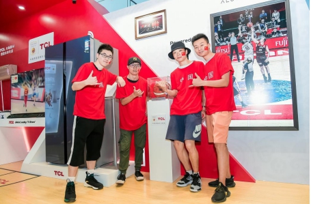 中国“篮”不住，TCL以一套花式应援组合拳助威中国男篮(图1)