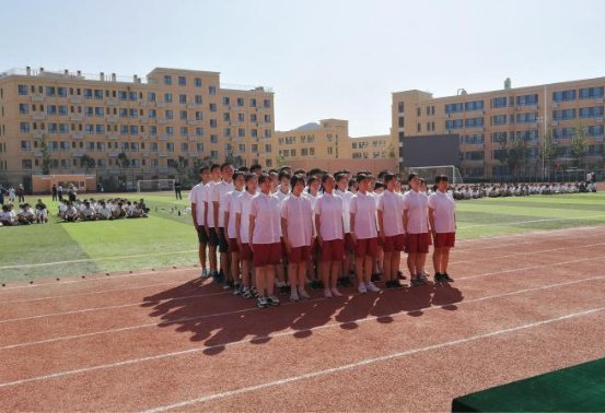 新起点新梦想--济南外国语学校新高一军训有感(图2) 新起点新梦想--济南外国语学校新高一军训有感(图2)