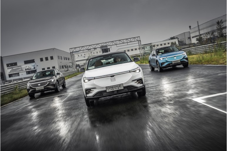 天际ME7全球首试登陆成都 以全能智控打造极致驾趣(图6) 天际ME7全球首试登陆成都 以全能智控打造极致驾趣(图6)