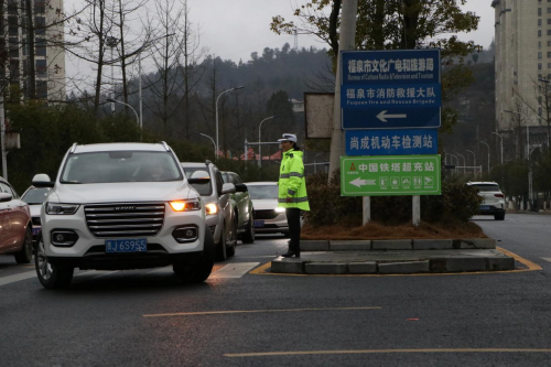 媒体管家 ：用DeepSeek来看福泉公安的“元宵”坚守(图9)