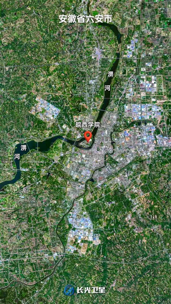 最美岛上大学：占据了整整一座岛(图1)